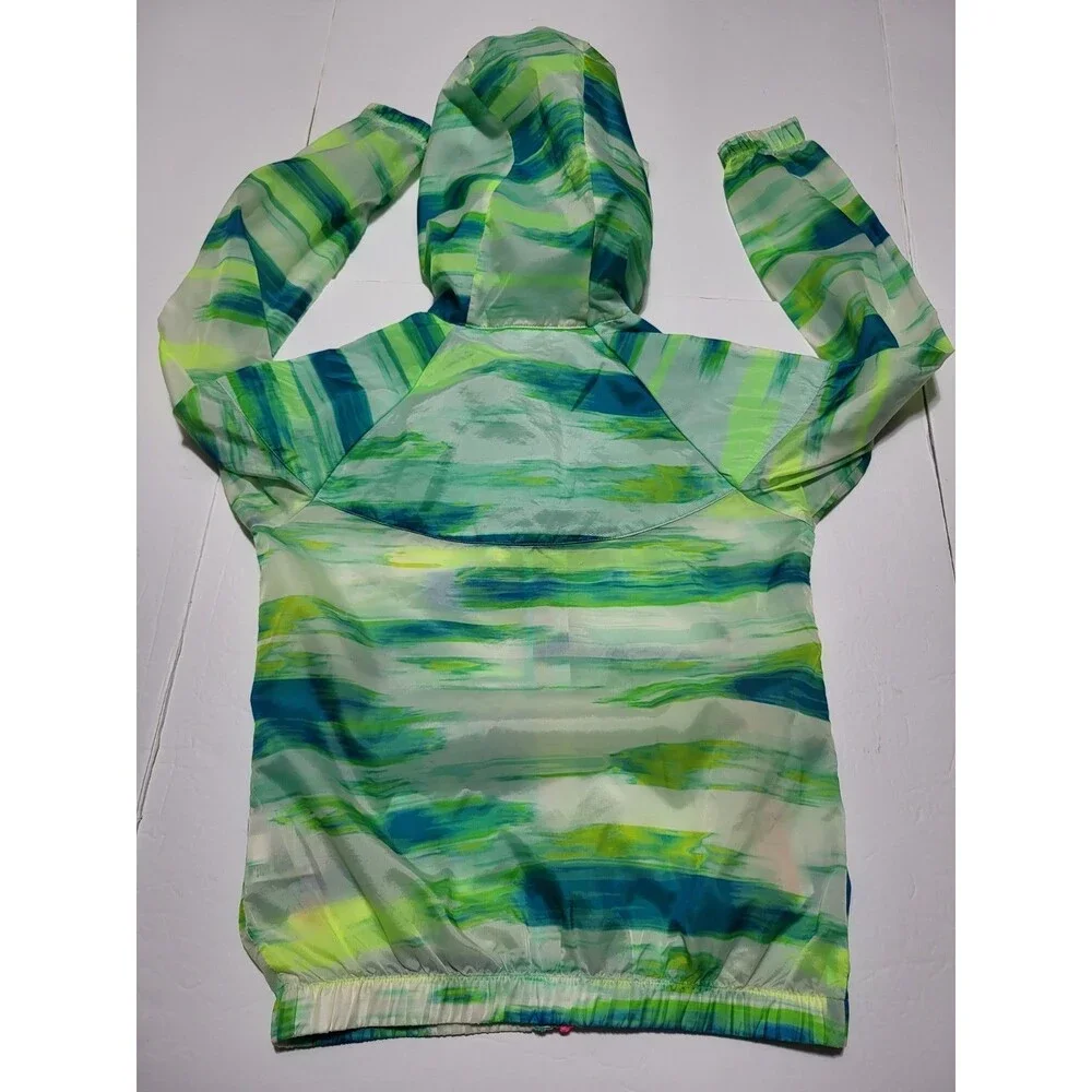 (#19) Nike Windrunner Multicolor Full-Zip Size Youth Medium Lightweight